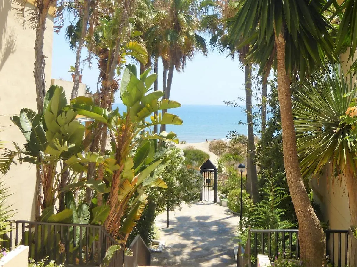 Romana Playa Marbella Vistas Al Mar Spagna